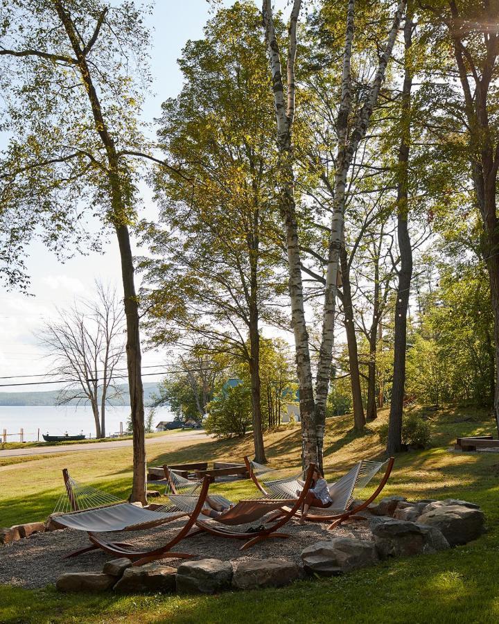 Somewhere Inn Calabogie Экстерьер фото